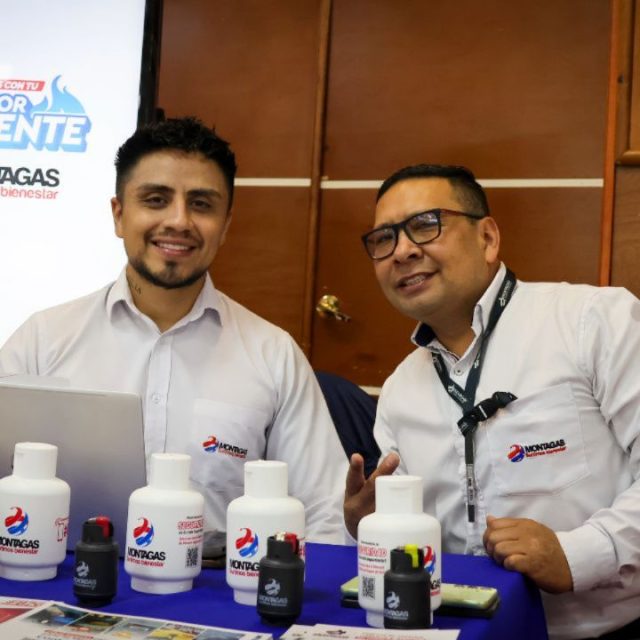 ​¡Somos energía que construye! 🏗️🔥 Así vivimos la 9na Rueda de Negocios del Sector Constructor.
​Gracias a @camacolnarino por crear estos espacios de conexión y crecimiento. 

En Montagas seguimos listos para ser el aliado estratégico de tus mejores proyectos. 🤝💼

​¿Tienes un proyecto en mente? ¡Hagámoslo realidad juntos! 🚀
​#Camacol #Montagas #Pasto #Constructoras #AliadosEstratégicos